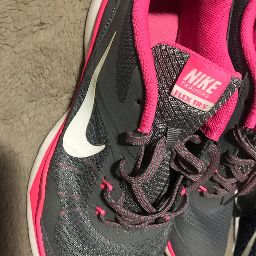 Nike Women's Flex TR5 Training Shoes - Gray and Pink